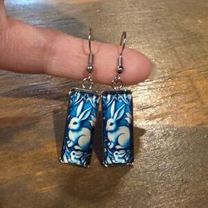 Fashion Jewelry Blue and White Rabbit Drop Earrings